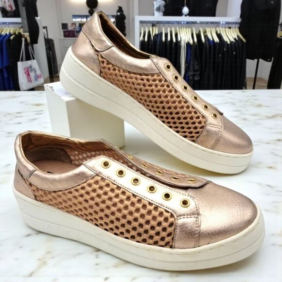 Steven by Steve Madden Neon Rose Sneakers - Picture 2 of 6